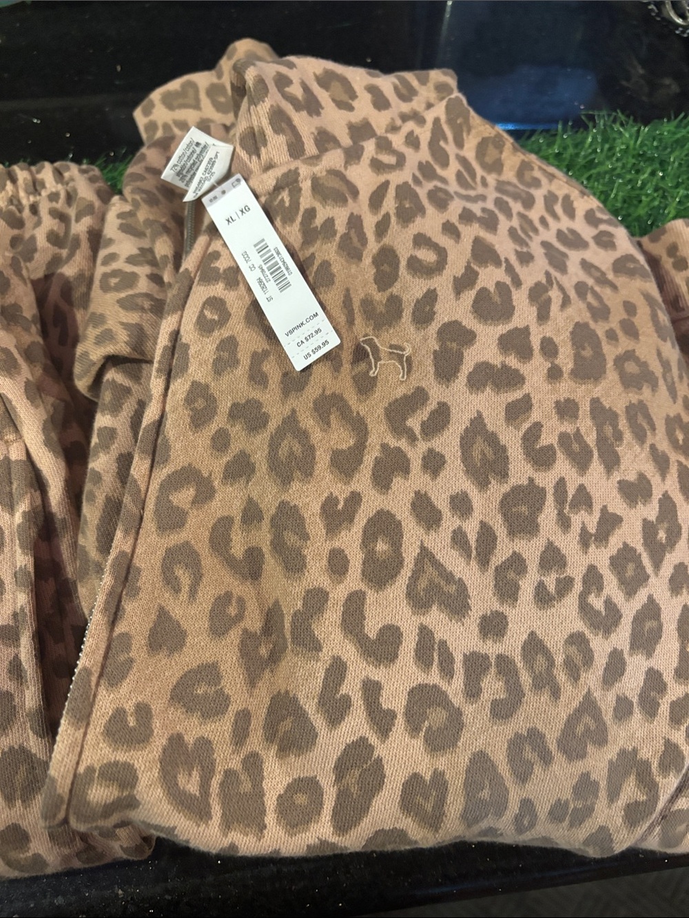 Pink Victoria secrets Leopard Print Hoodie with Dog Logo xl- pants  med nwt